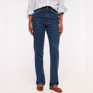 NWT Abercrombie & Fitch Ultra High Rise 90s Straight Curve Love Dark Jeans